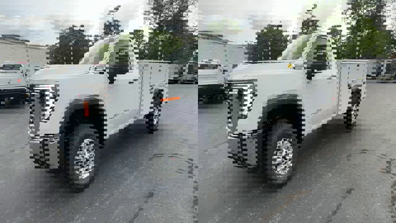 New 2025 GMC Sierra 2500 Pro w/ Convenience Package image 4