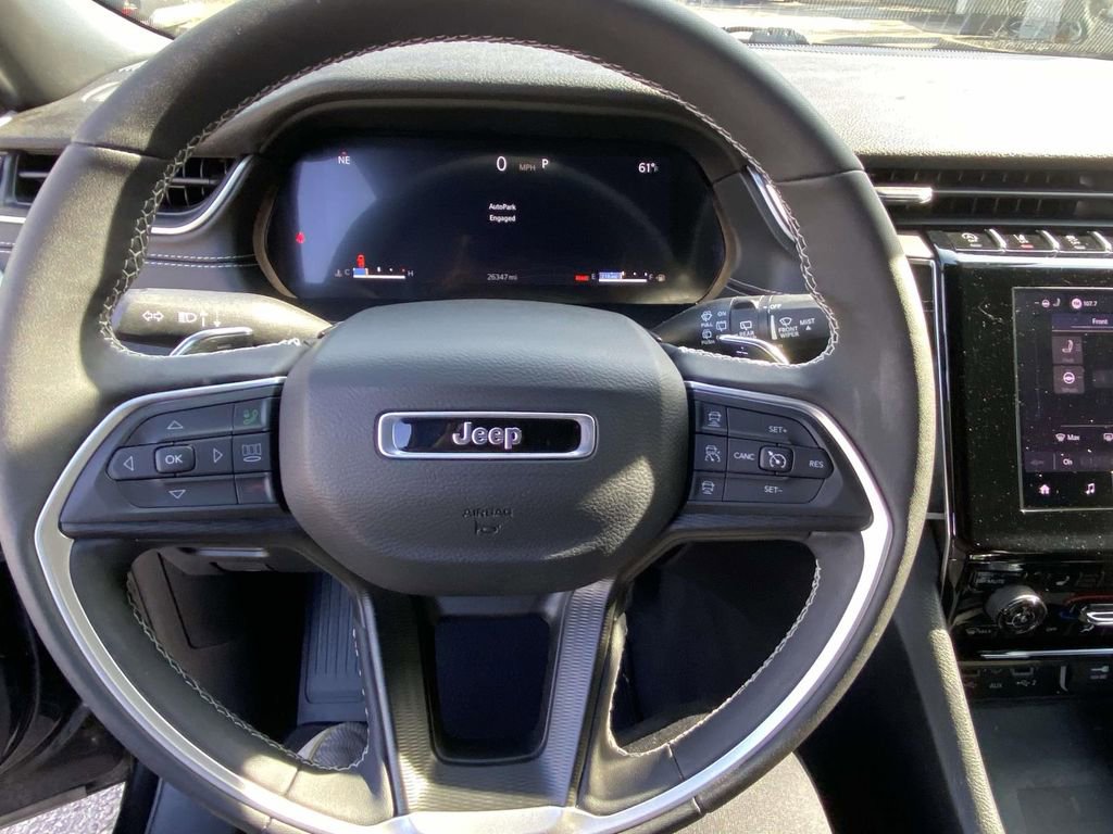 Used 2024 Jeep Grand Cherokee L Altitude image 35