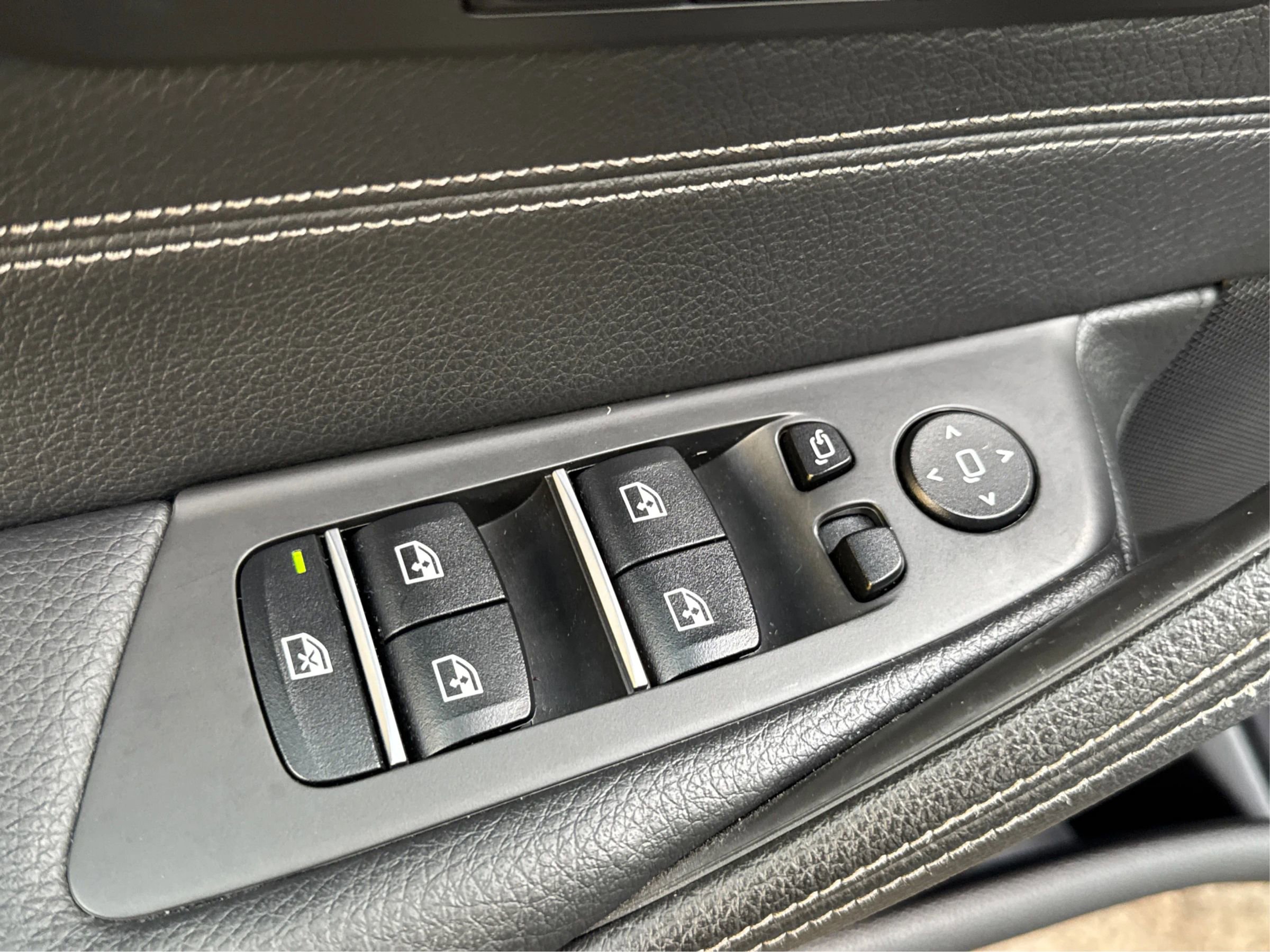 Used 2019 BMW 540i xDrive 540i xDrive Sedan 4D image 39