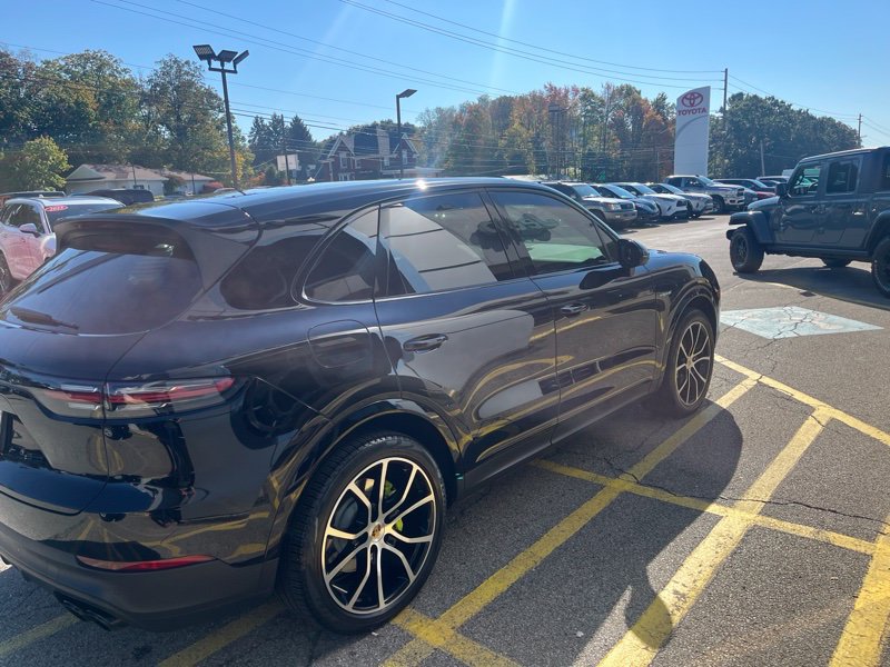 Used 2021 Porsche Cayenne E-Hybrid AWD/4WD image 6