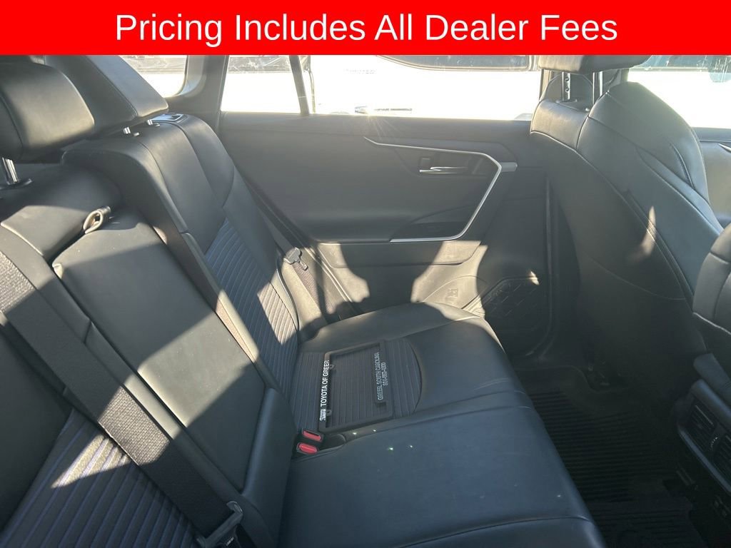Used 2021 Toyota RAV4 XSE w/ XSE Grade Weather Package AWD/4WD image 5
