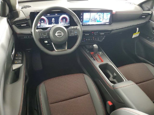 New 2026 Nissan Kicks SR w/ Illumination Package FWD image 18