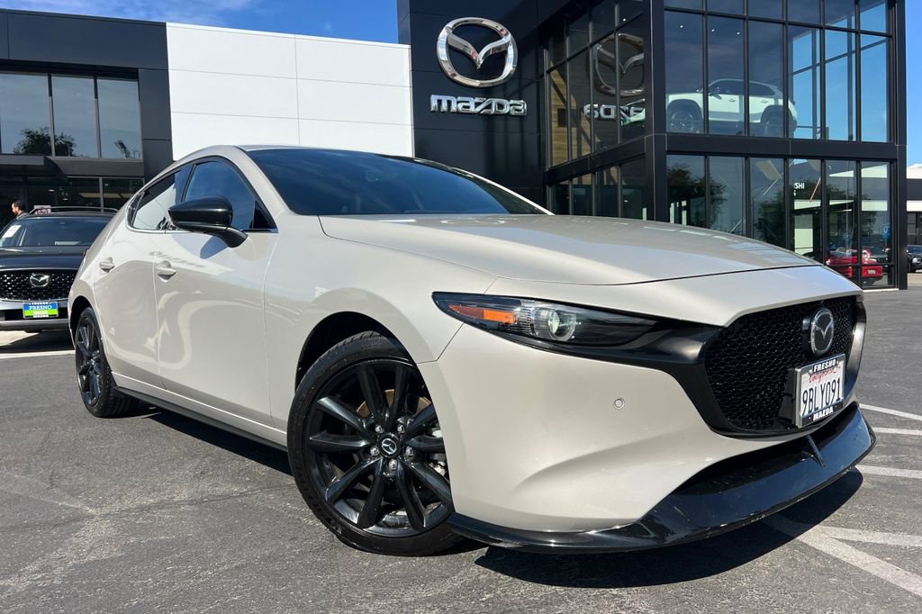 Certified 2022 MAZDA MAZDA3 s AWD/4WD image 2