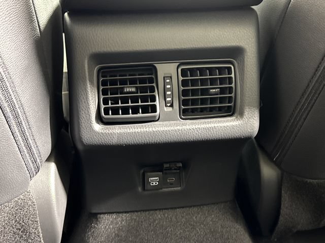 New 2026 Toyota Camry XLE AWD/4WD image 19