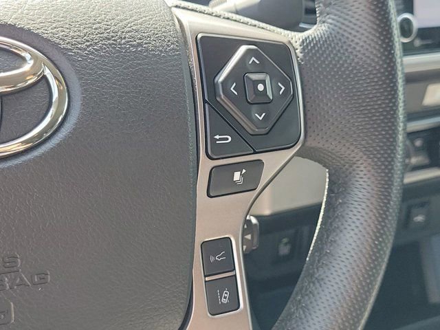 Used 2022 Toyota Tacoma SR5 w/ Technology Package RWD image 31