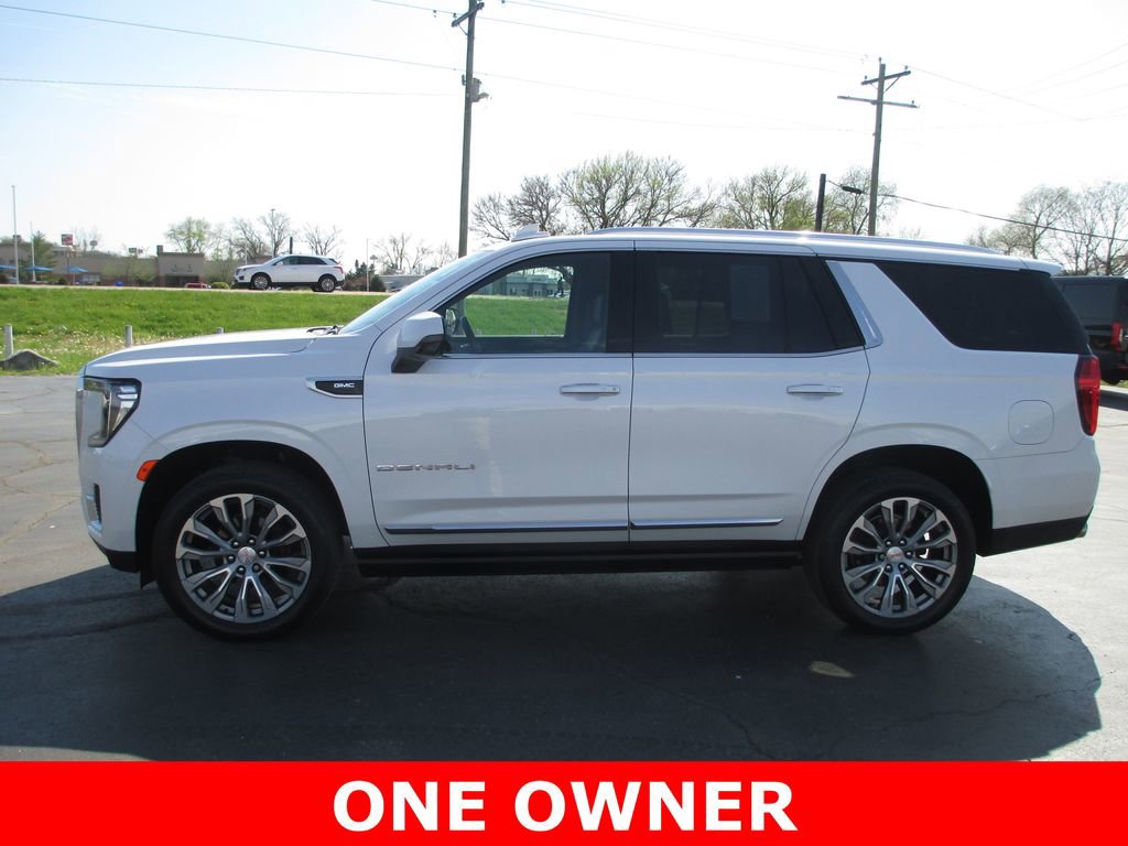 Used 2021 GMC Yukon Denali w/ Denali Premium Package image 9