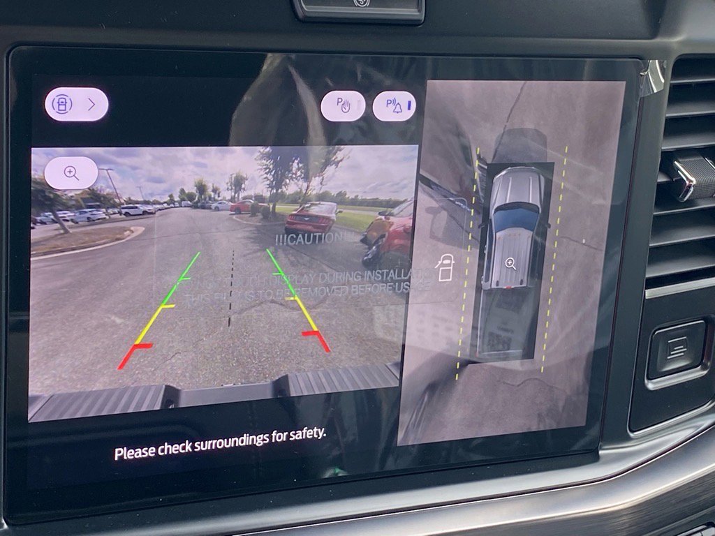 New 2026 Ford F250 Lariat w/ Chrome Package image 13