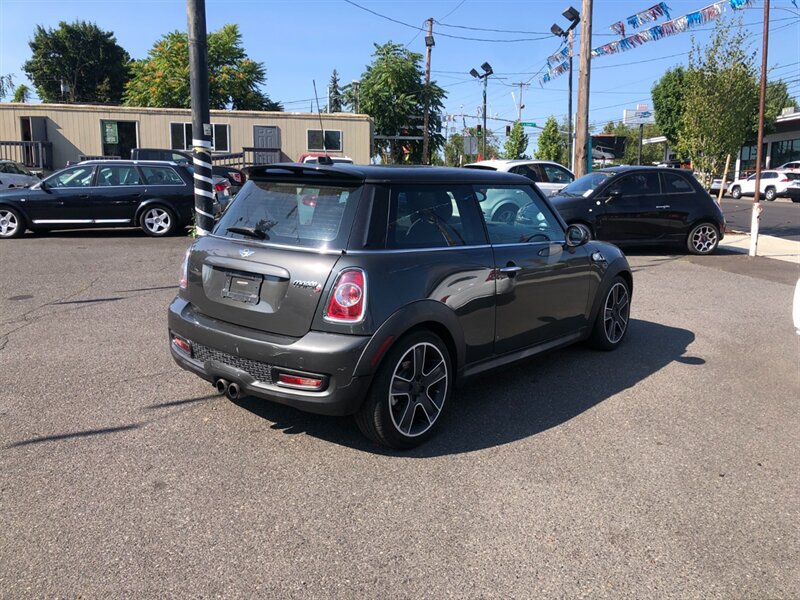 Used 2011 MINI Cooper S FWD image 4