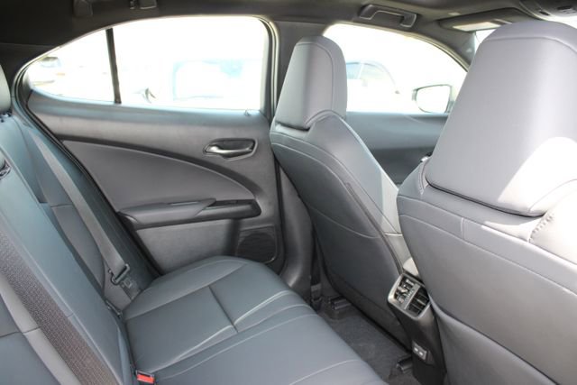 Certified 2025 Lexus UX 300h FWD image 7