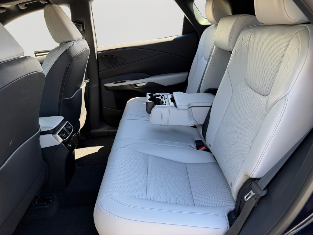 New 2026 Lexus RX 350 Premium Plus AWD/4WD image 8