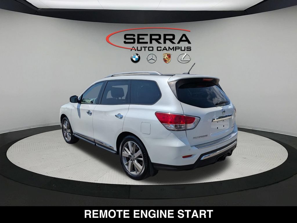 Used 2015 Nissan Pathfinder Platinum w/ Family Entertainment Package AWD/4WD image 9