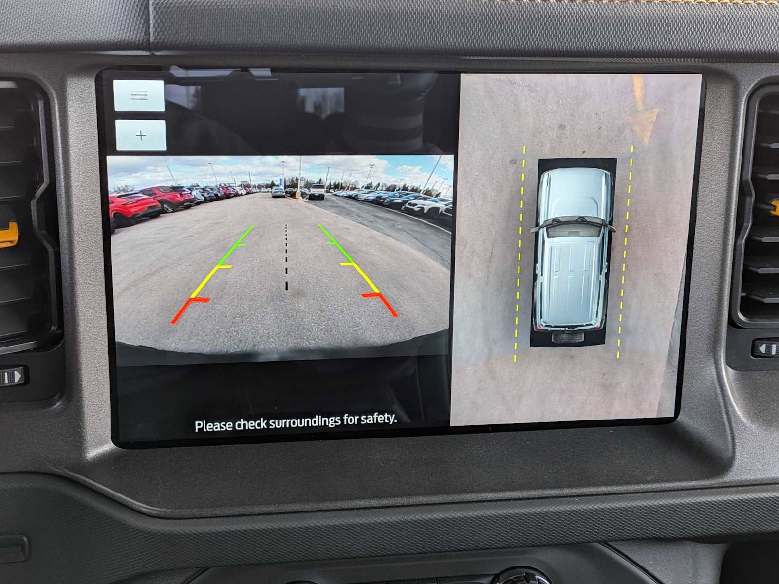 Used 2024 Ford Bronco Badlands image 28