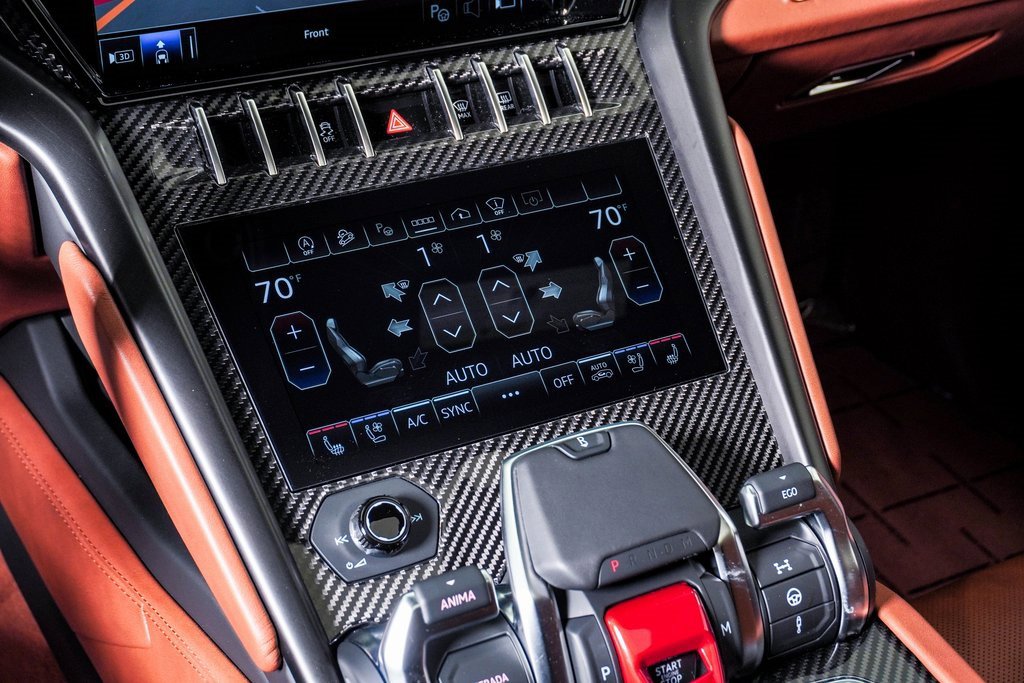 Used 2024 Lamborghini Urus S image 30