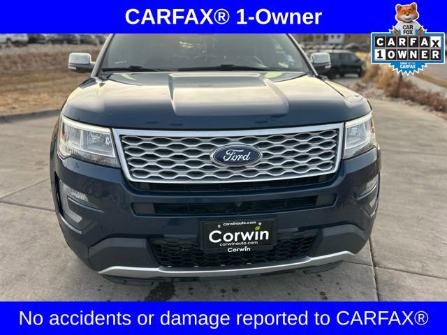Used 2017 Ford Explorer Platinum image 2