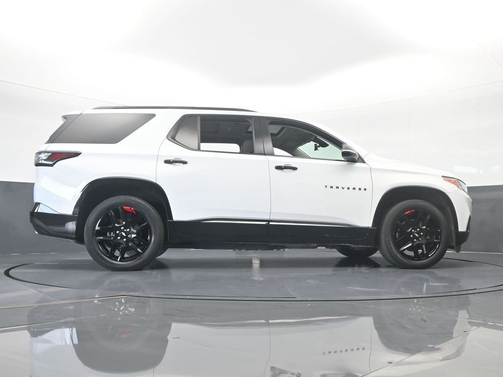 Used 2021 Chevrolet Traverse Premier w/ Redline Edition image 54