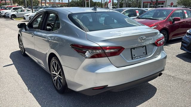 Used 2023 Toyota Camry XLE FWD image 5