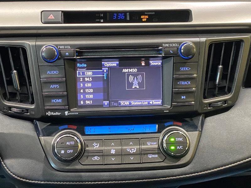Used 2015 Toyota RAV4 XLE AWD/4WD image 17