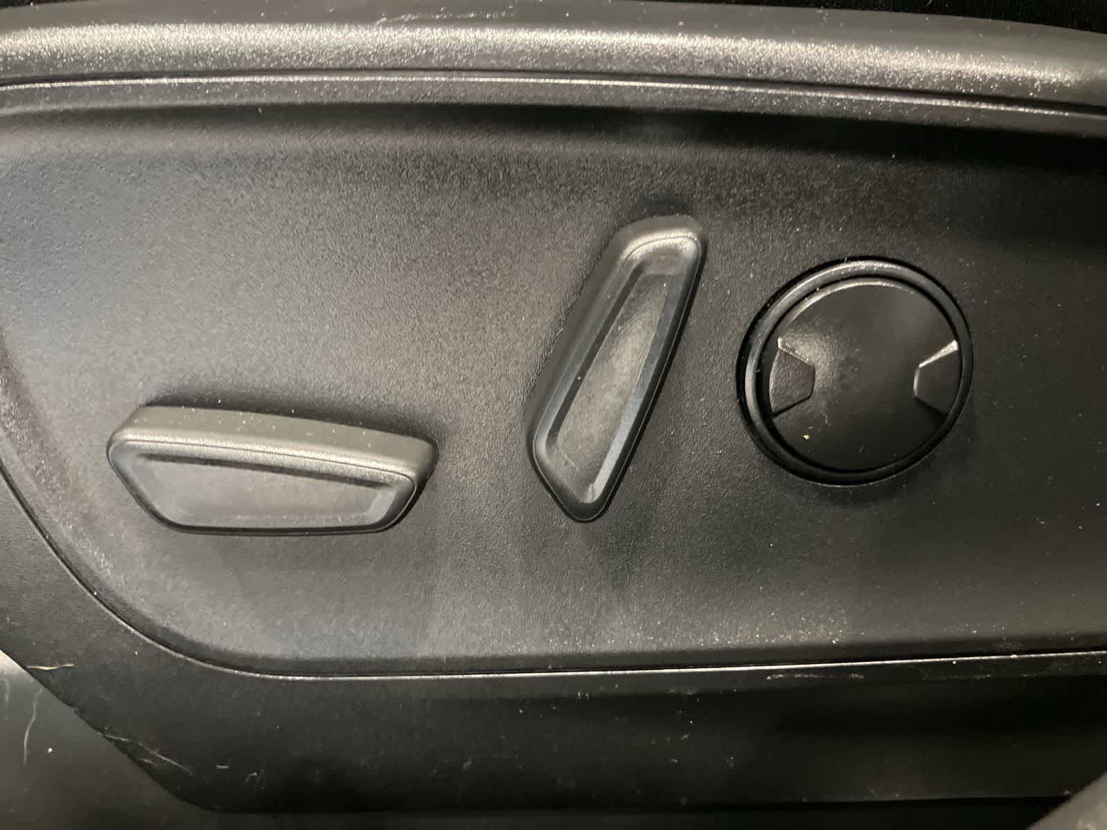 Used 2023 Ford Escape Active AWD/4WD image 11