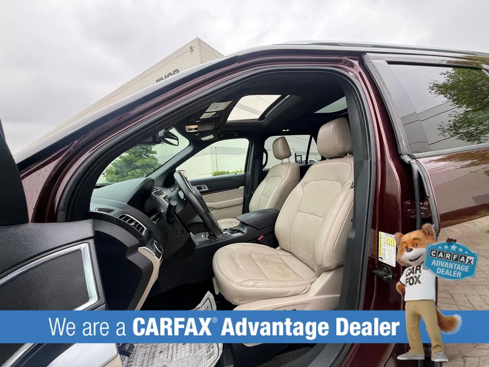 Used 2018 Ford Explorer Limited w/ Equipment Group 301A FWD image 26
