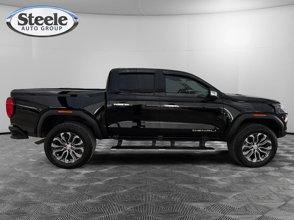 Certified 2023 GMC Canyon Denali w/ Denali Black Edition AWD/4WD image 6