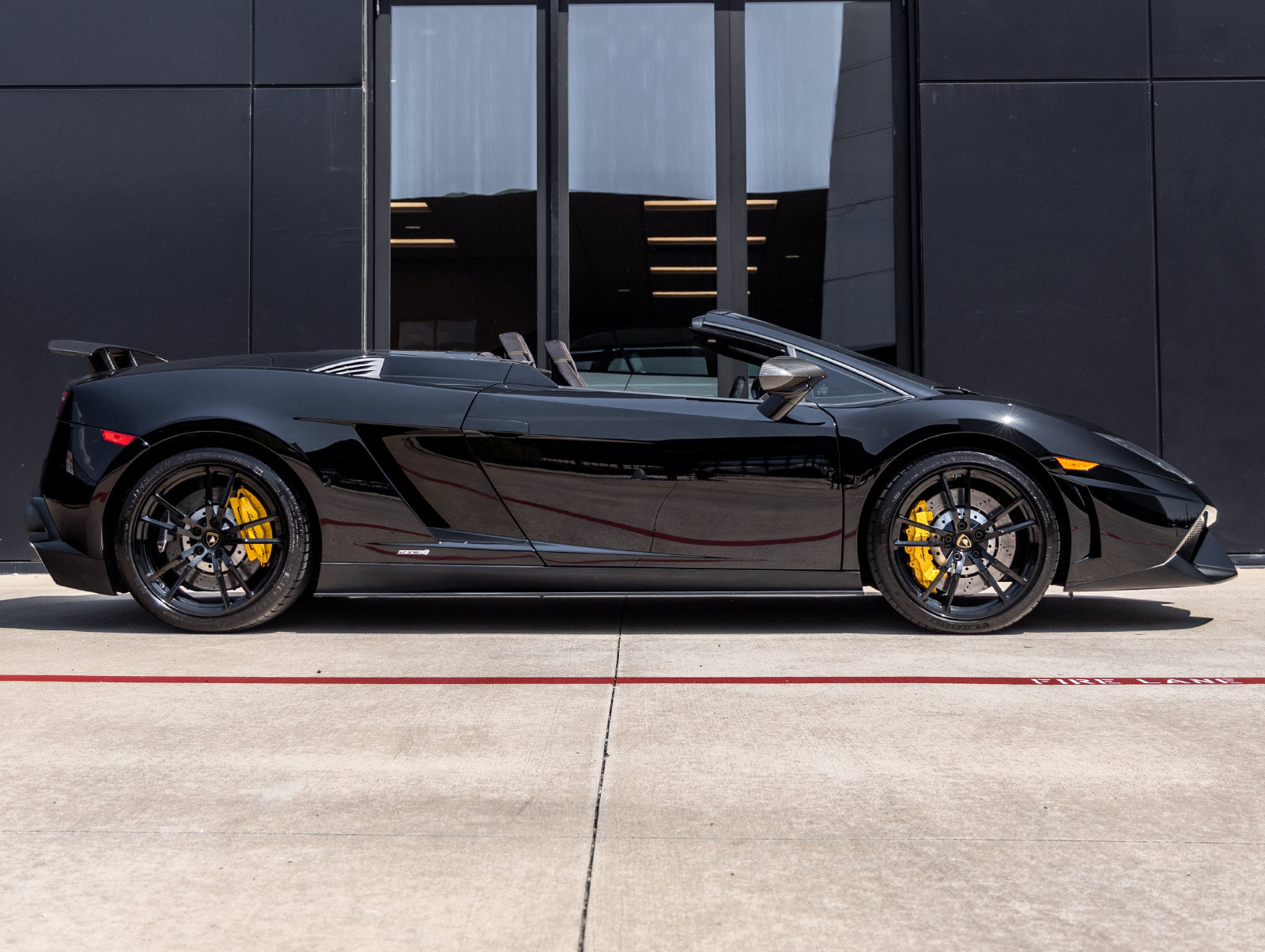 Used 2012 Lamborghini Gallardo LP 570-4 Performante AWD/4WD image 10
