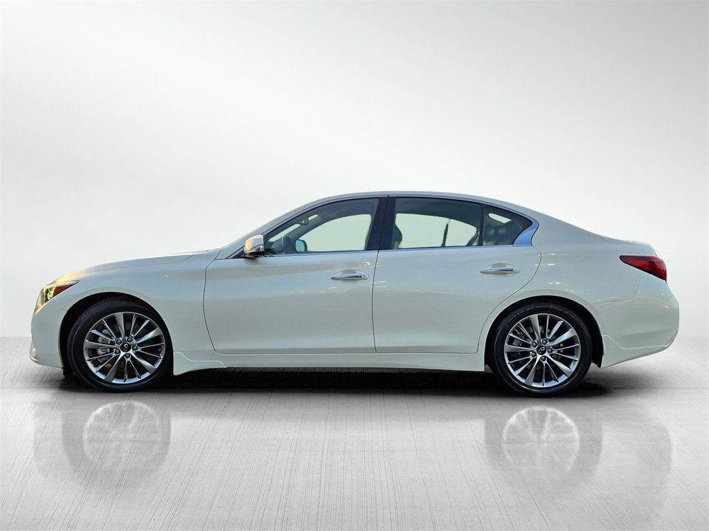 Used 2023 INFINITI Q50 Luxe w/ Cargo Package image 7