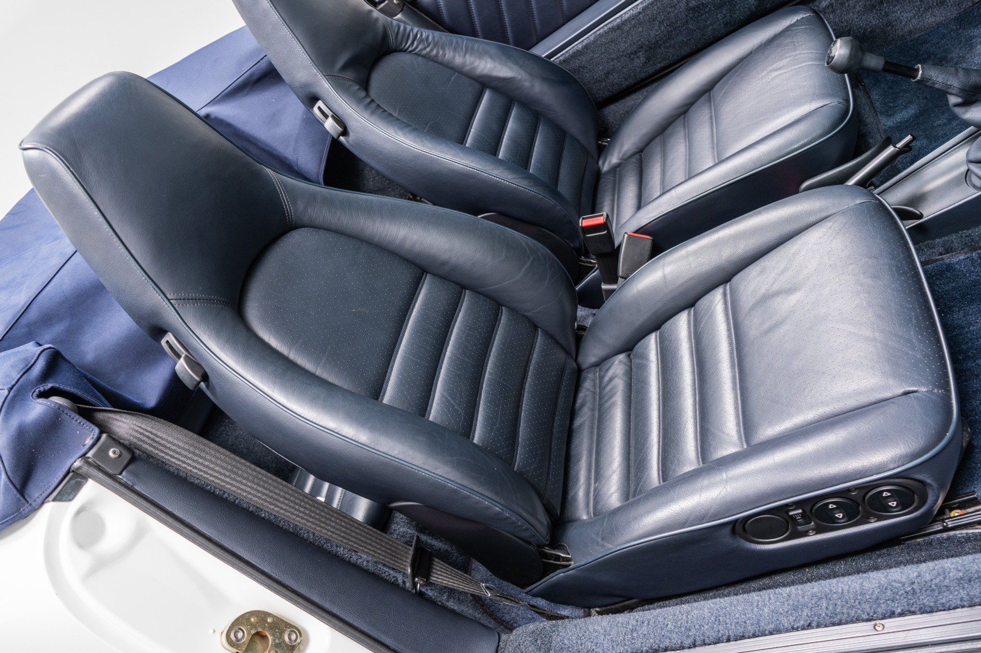 Used 1989 Porsche 911 Carrera RWD image 23