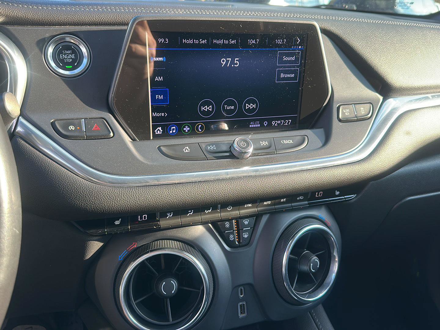 Used 2020 Chevrolet Blazer LT FWD image 26