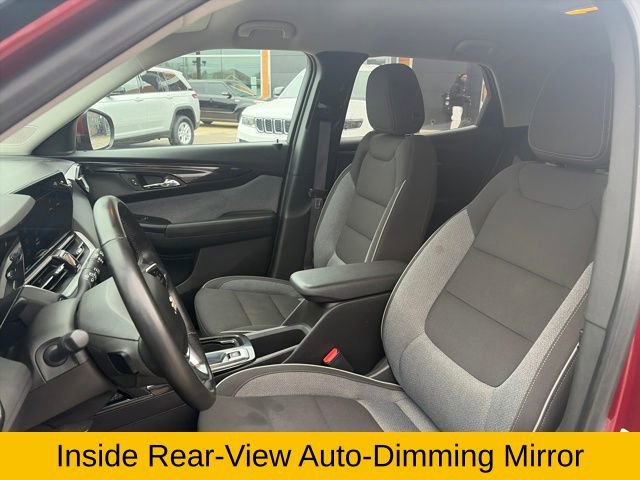 Used 2024 Chevrolet TrailBlazer LT w/ Convenience Package image 21