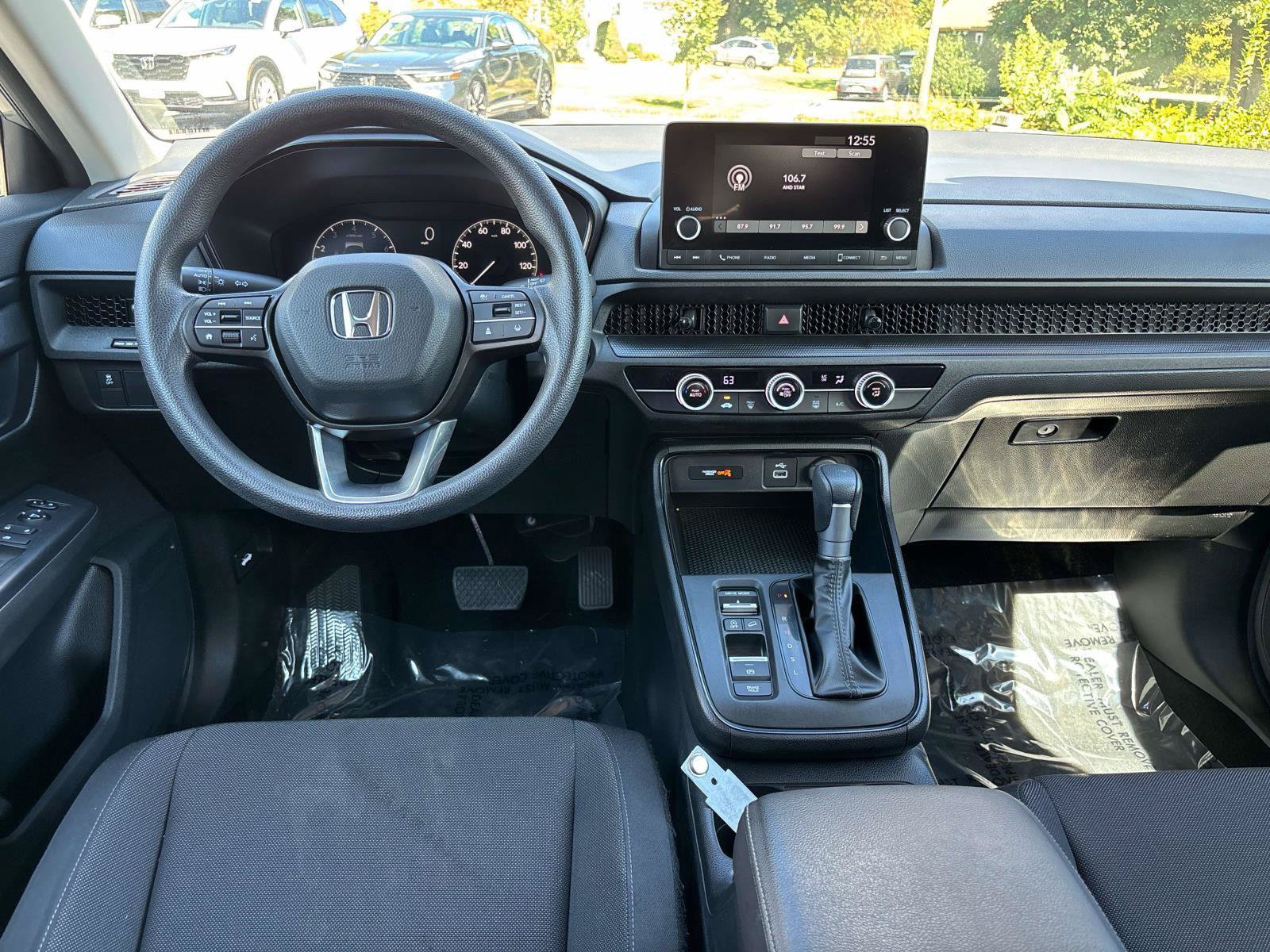 Used 2025 Honda CR-V LX image 12