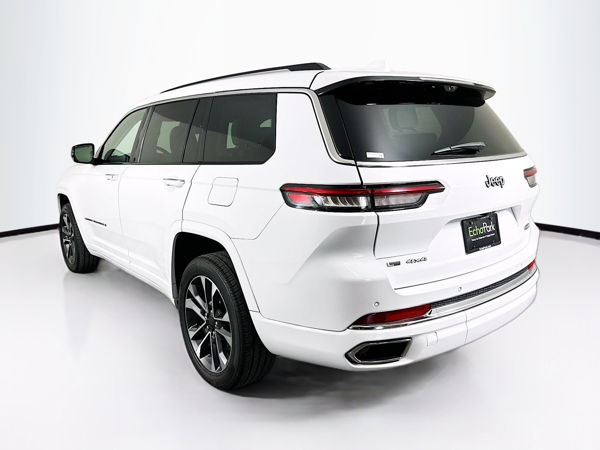 Used 2021 Jeep Grand Cherokee L Overland w/ Luxury Tech Group IV AWD/4WD image 5