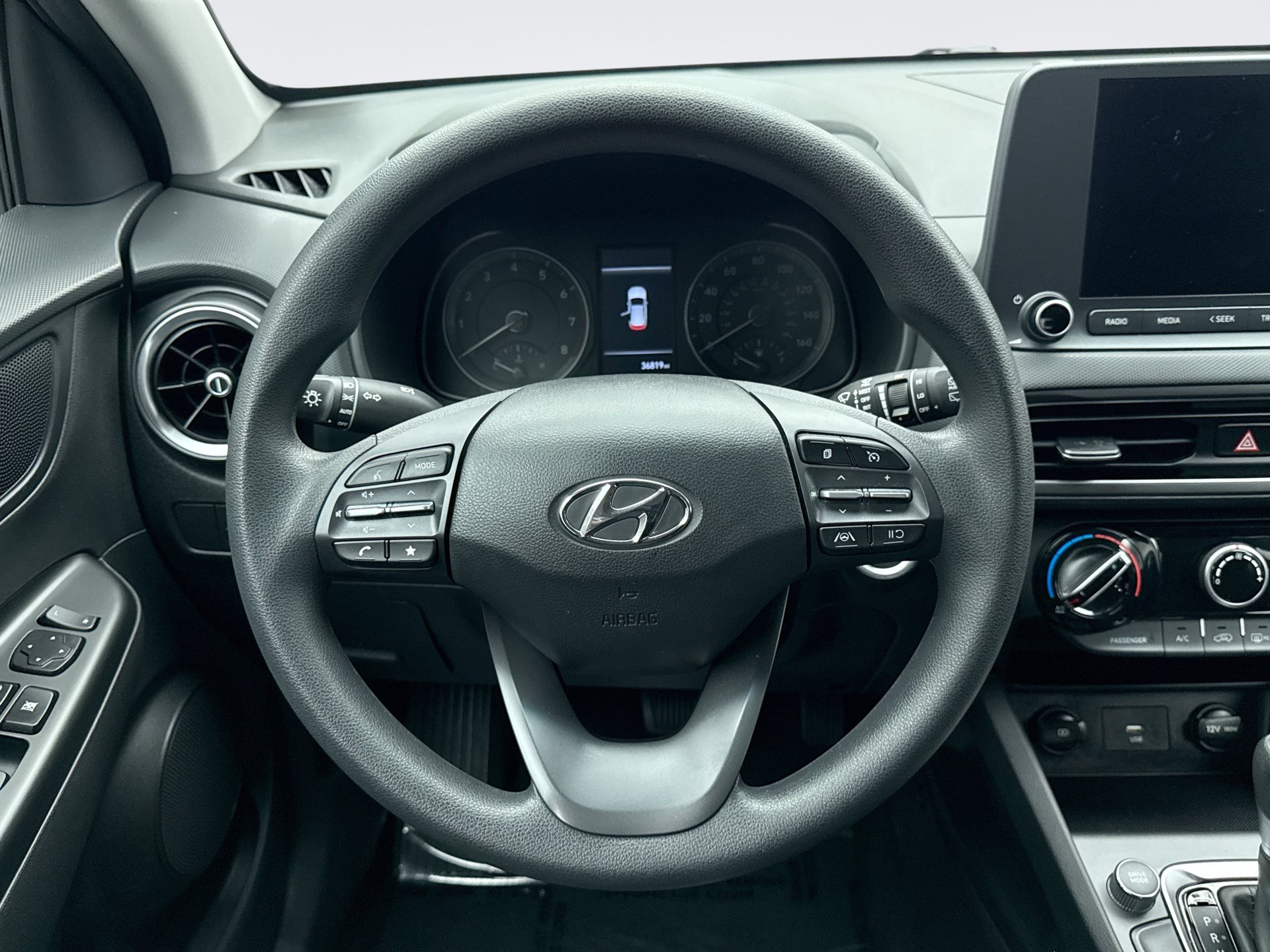 Used 2023 Hyundai Kona SEL w/ Cargo Package AWD/4WD image 12
