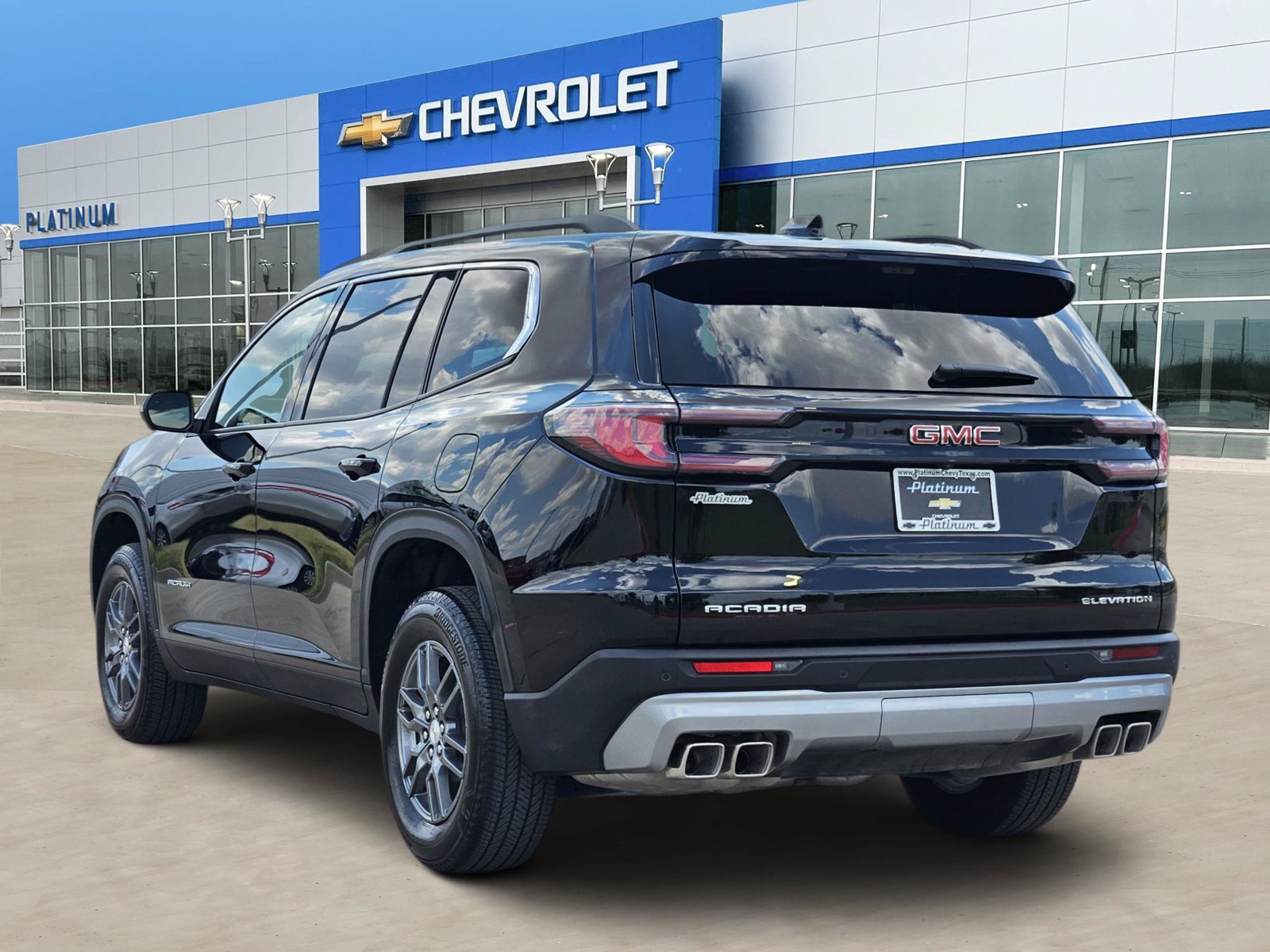 Used 2026 GMC Acadia Elevation FWD image 4