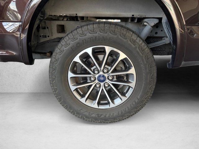 Used 2020 Ford F150 XLT w/ Equipment Group 302A Luxury AWD/4WD image 18