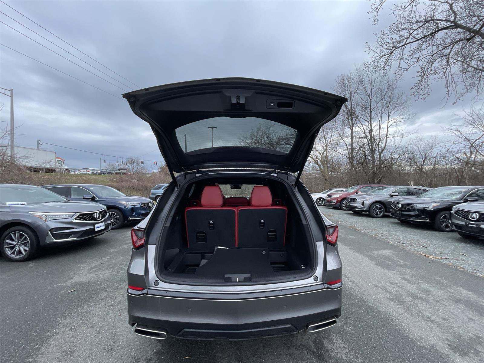Used 2023 Acura MDX A-Spec image 25