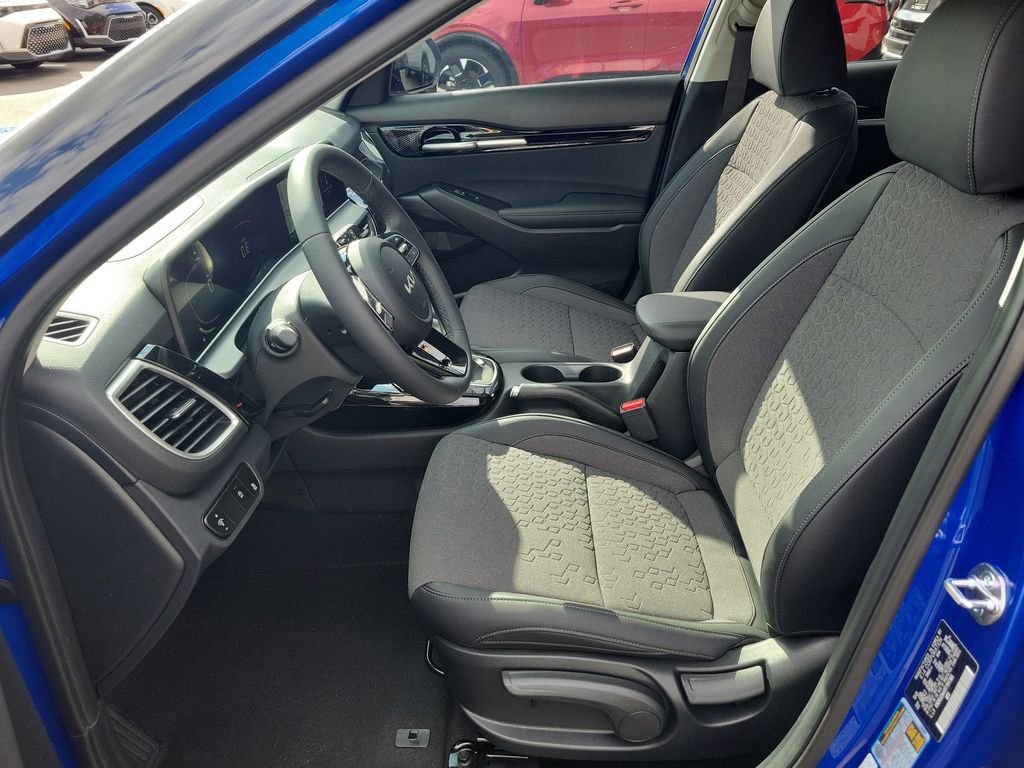 New 2026 Kia Seltos S FWD image 21