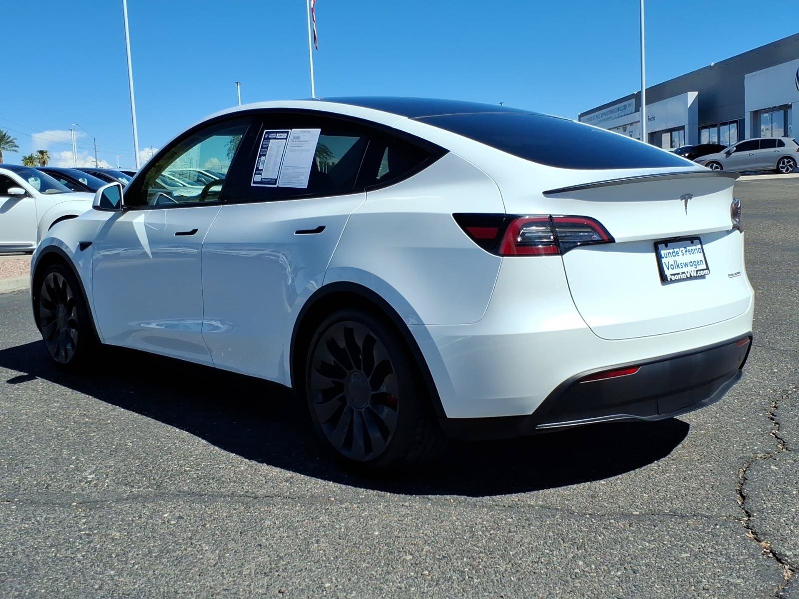 Used 2023 Tesla Model Y Performance AWD/4WD image 5