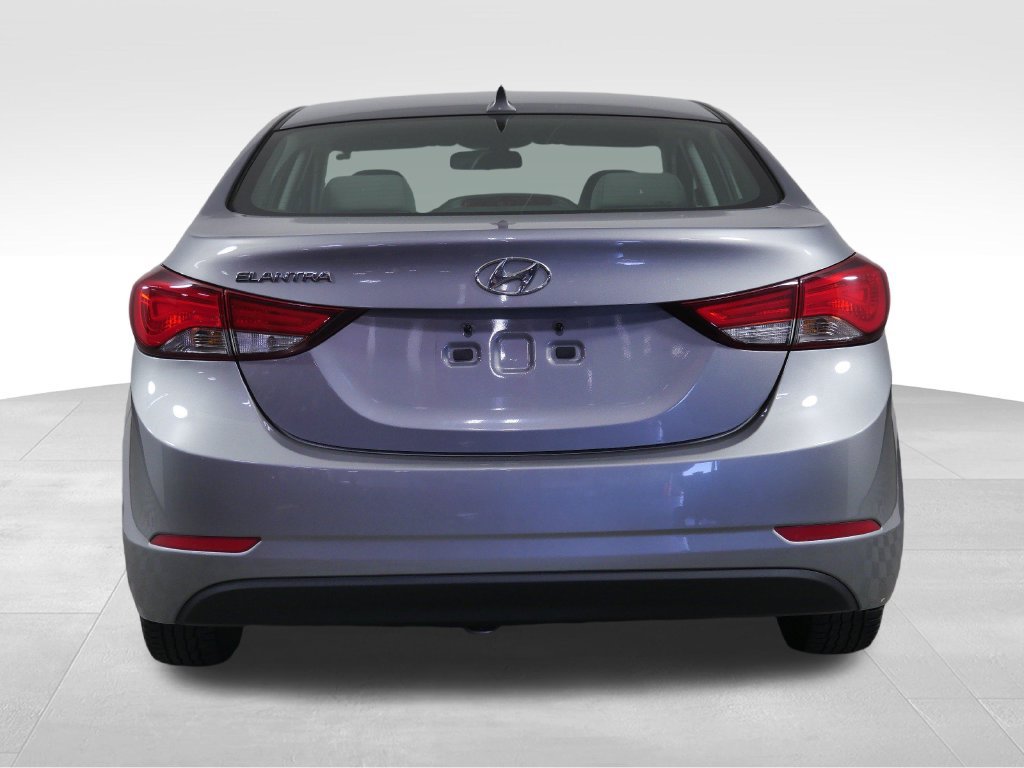 Used 2014 Hyundai Elantra SE FWD image 9