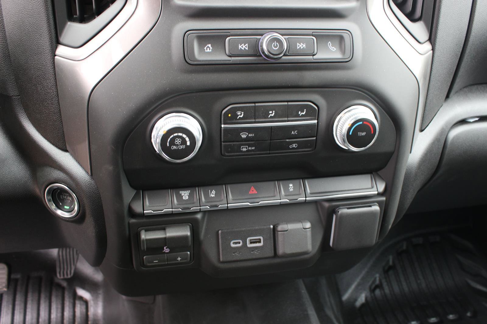 New 2026 GMC Sierra 3500 Pro w/ Convenience Package image 22