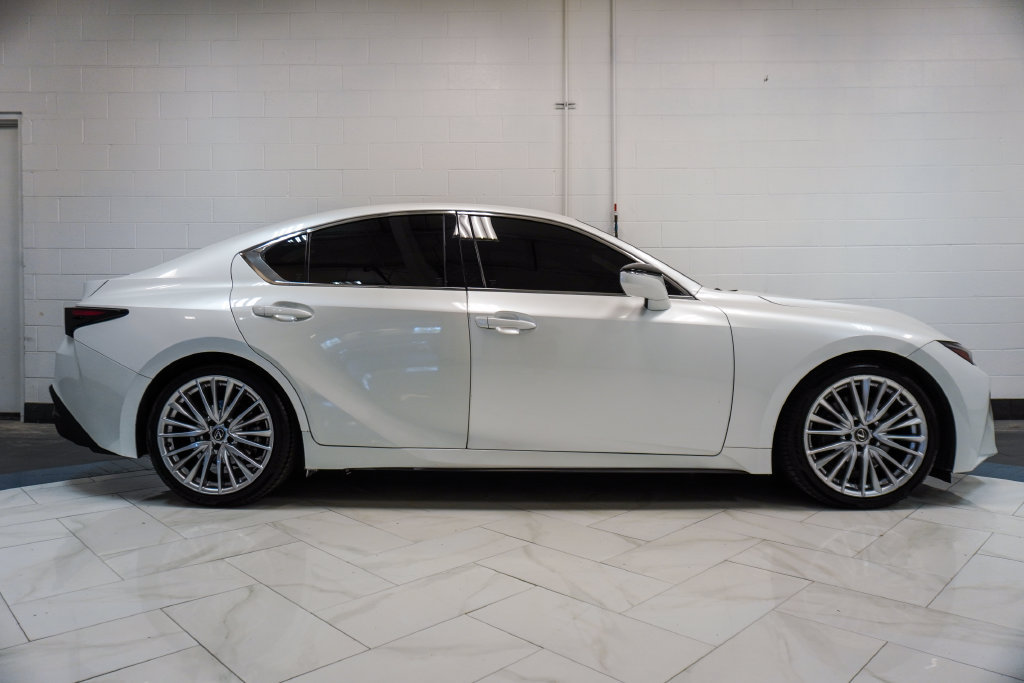 Used 2023 Lexus IS 300 w/ Premium Package RWD image 36