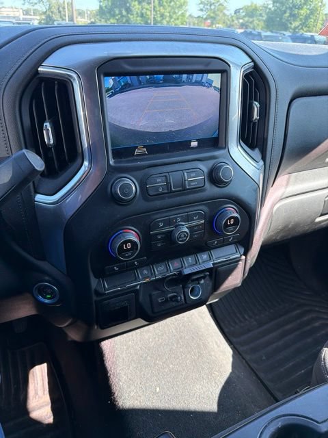 Used 2022 Chevrolet Silverado 1500 LT AWD/4WD image 21