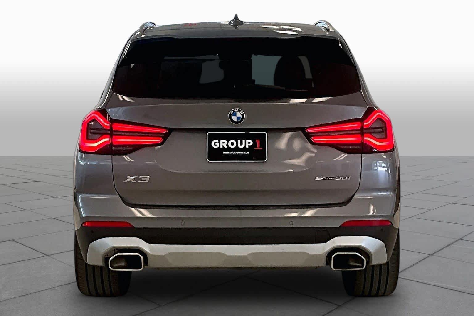 Used 2024 BMW X3 sDrive30i w/ Convenience Package RWD image 4