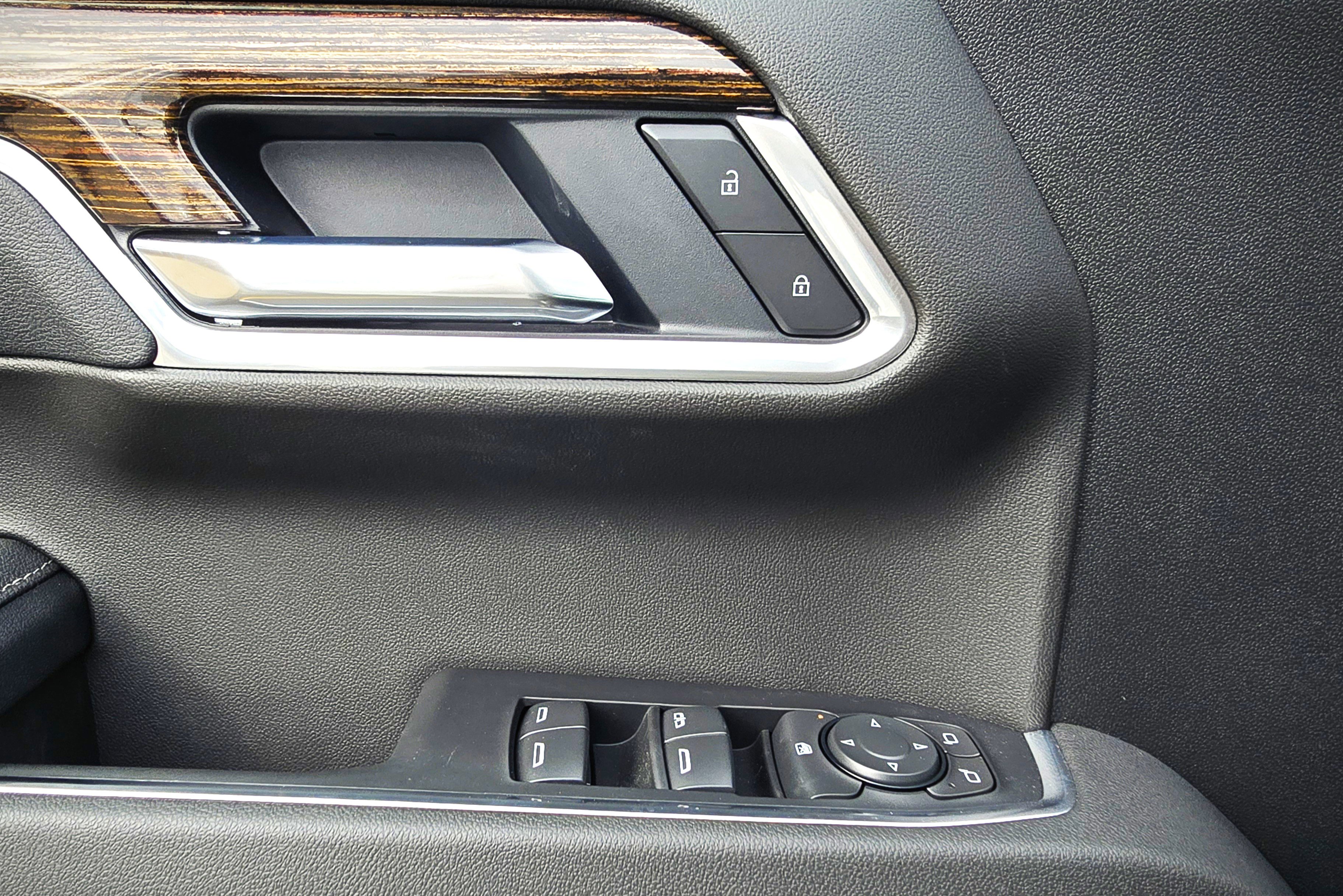 New 2026 GMC Sierra 1500 Elevation image 24