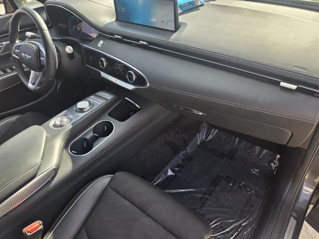 Used 2024 Genesis GV70 2.5T w/ Sport Prestige Package AWD/4WD image 18