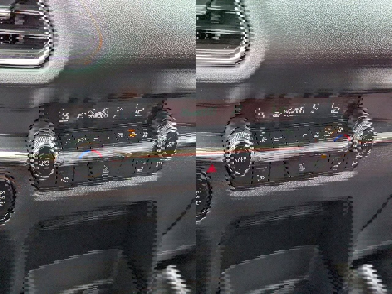 Used 2024 MAZDA CX-30 AWD 2.5 S w/ Preferred Package image 26