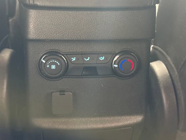 Used 2013 Ford Explorer XLT image 26