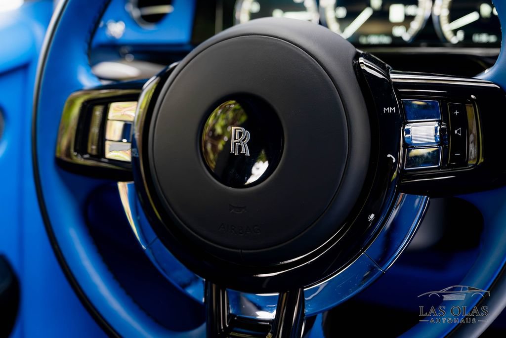 Used 2024 Rolls-Royce Phantom Sedan RWD image 31