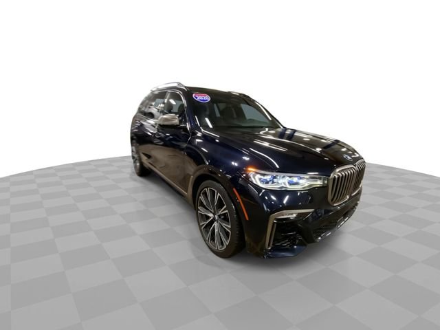 Used 2020 BMW X7 M50i image 4