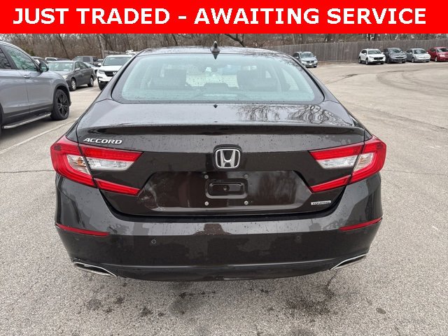 Used 2018 Honda Accord Touring image 6