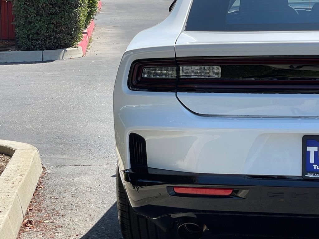 New 2026 Dodge Charger R/T w/ Blacktop Package AWD/4WD image 10